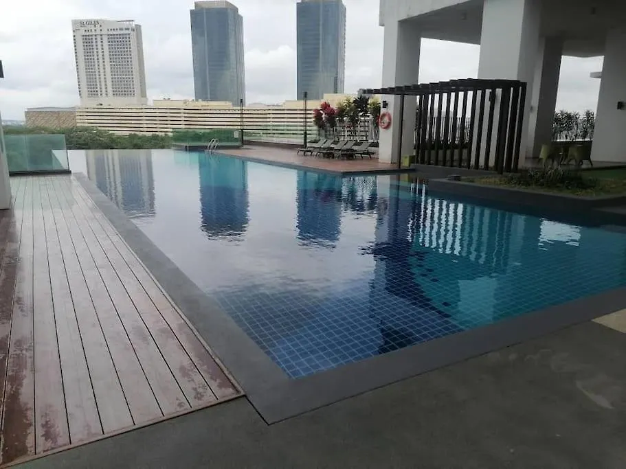 Gathering House Mosaic Midvalley 2Br 1K4Q 7-13Px 조호르 바루 아파트