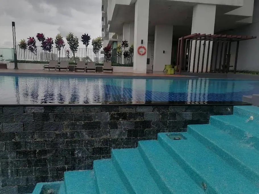 公寓 Gathering House Mosaic Midvalley 2Br 1K4Q 7-13Px 新山